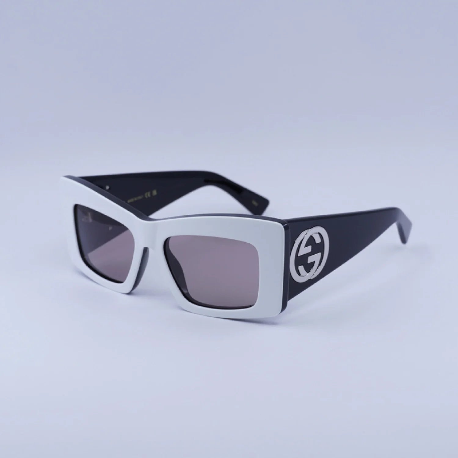 Gucci gg1842s - White/Black