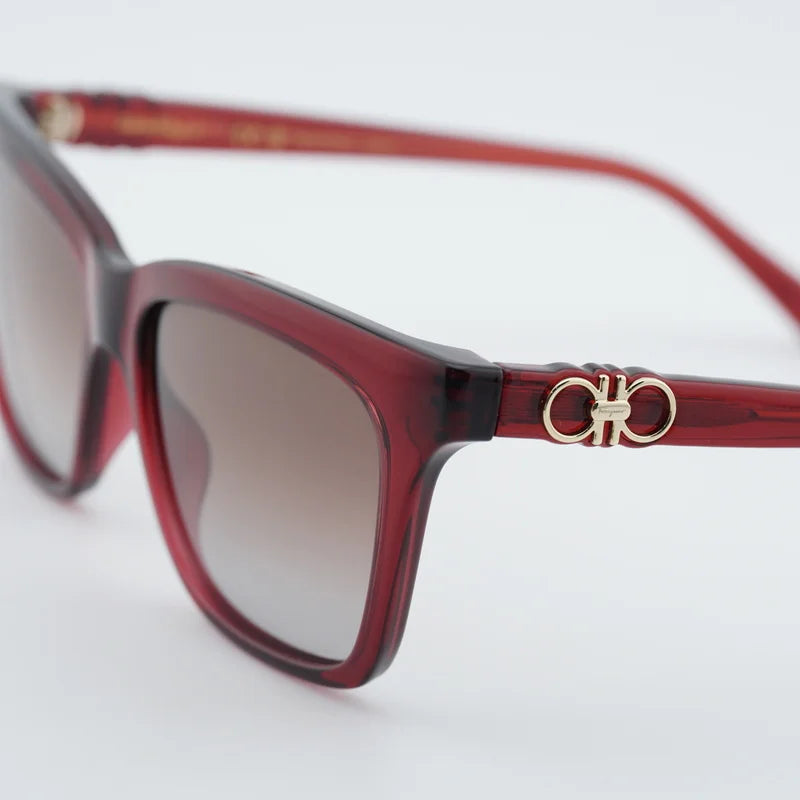 Salvatore Ferragamo SF1027S - Transparent Wine - single_variant - 655