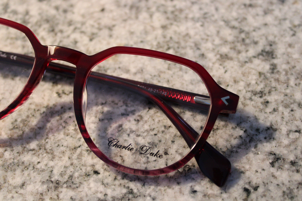 Retro Angular Frame