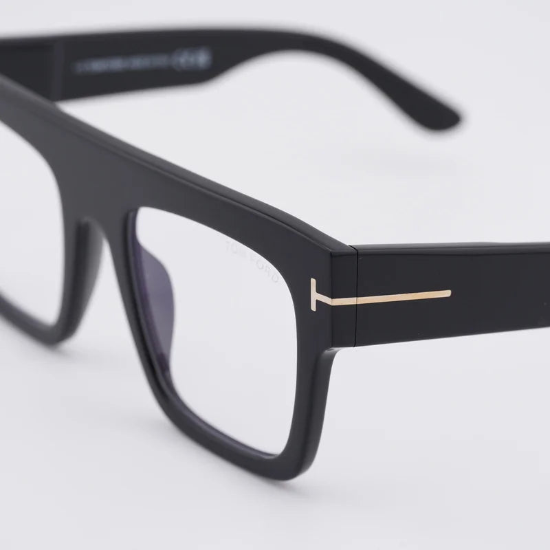 Tom Ford FT0847 - Shiny Black - single_variant - 001