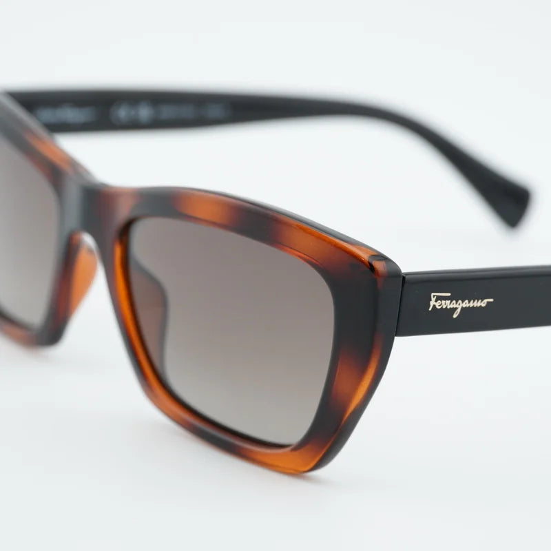 Salvatore Ferragamo SF958S - Havana - single_variant - 214