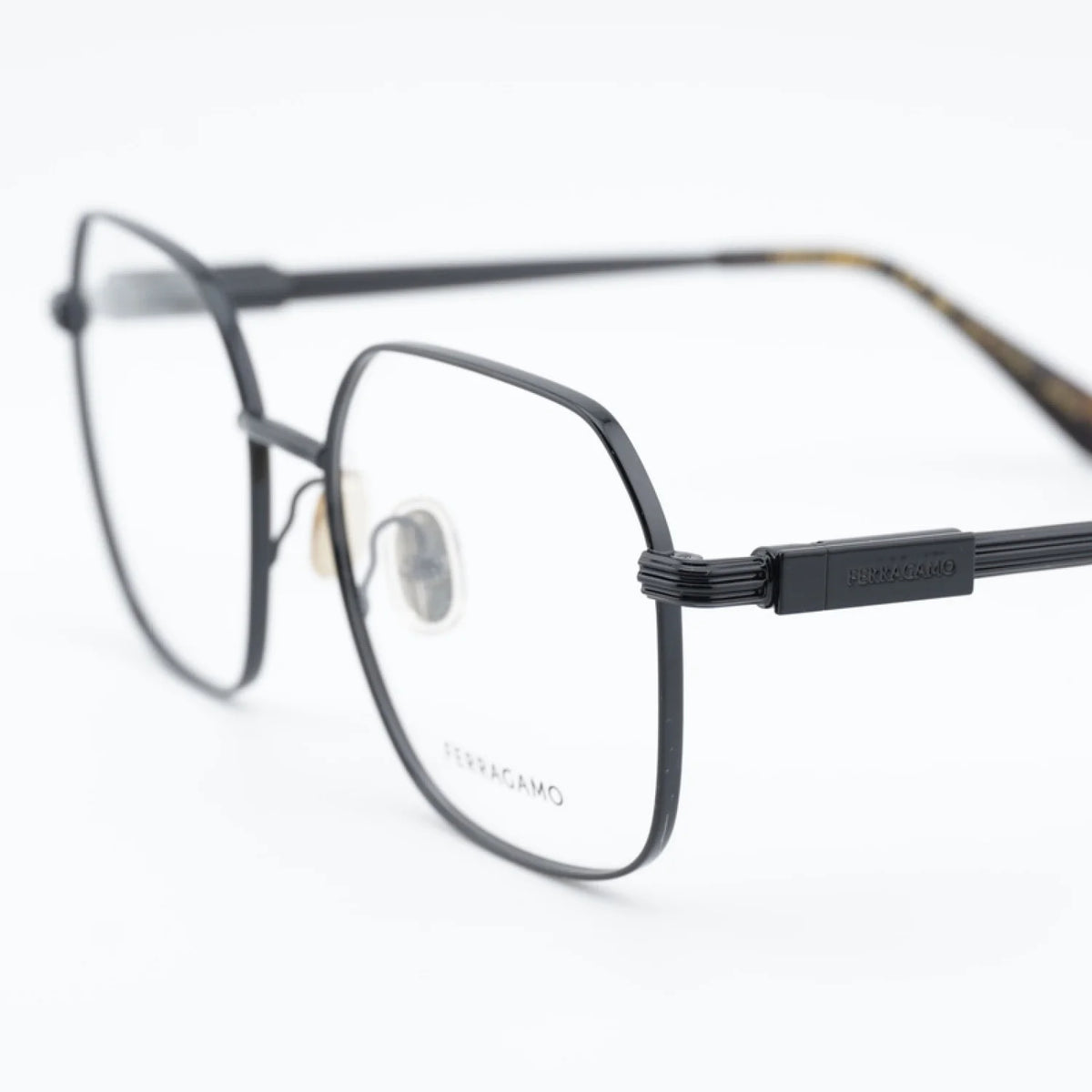 Salvatore Ferragamo SF2239 - Black - single_variant - 001