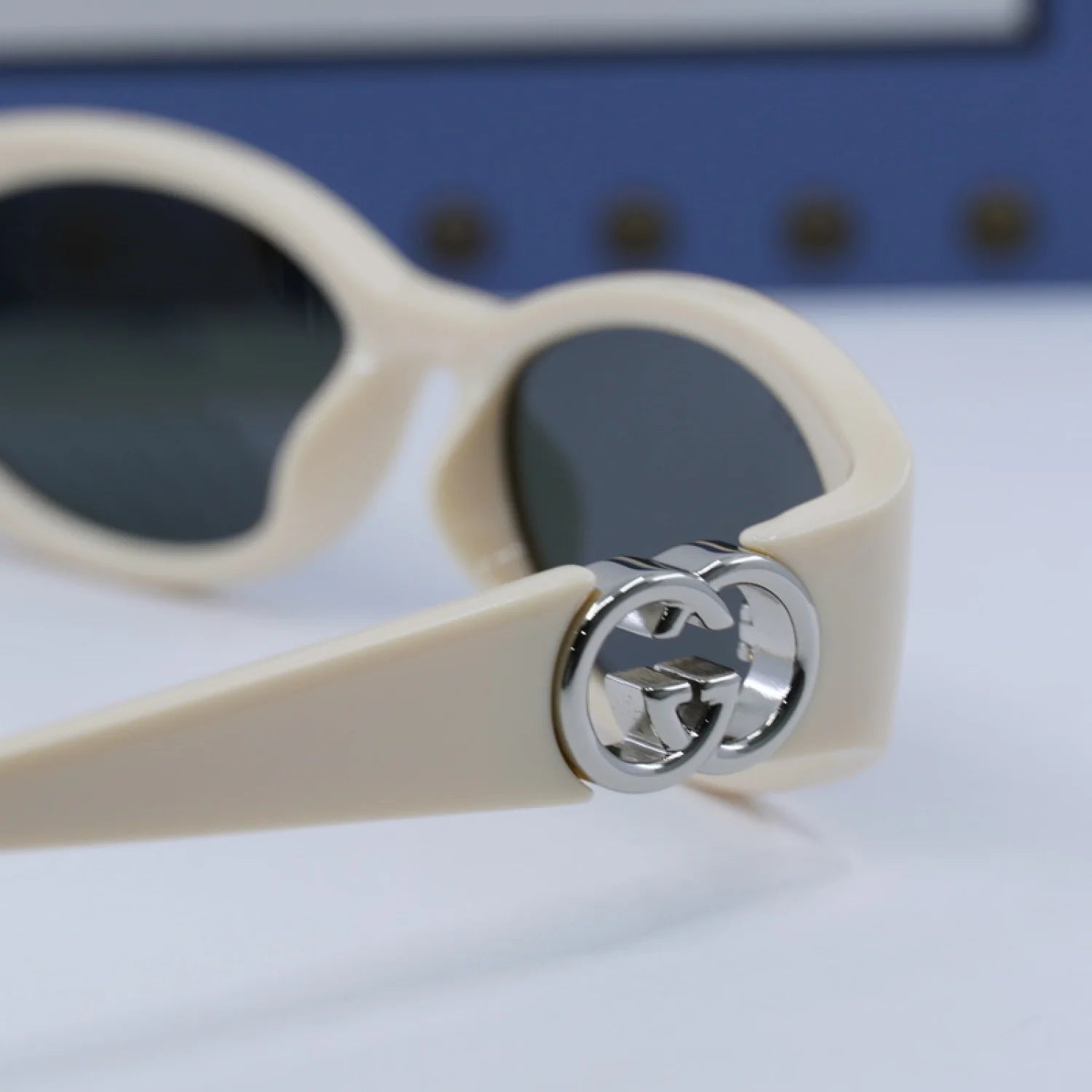 Gucci gg1660s - Shiny Ivory